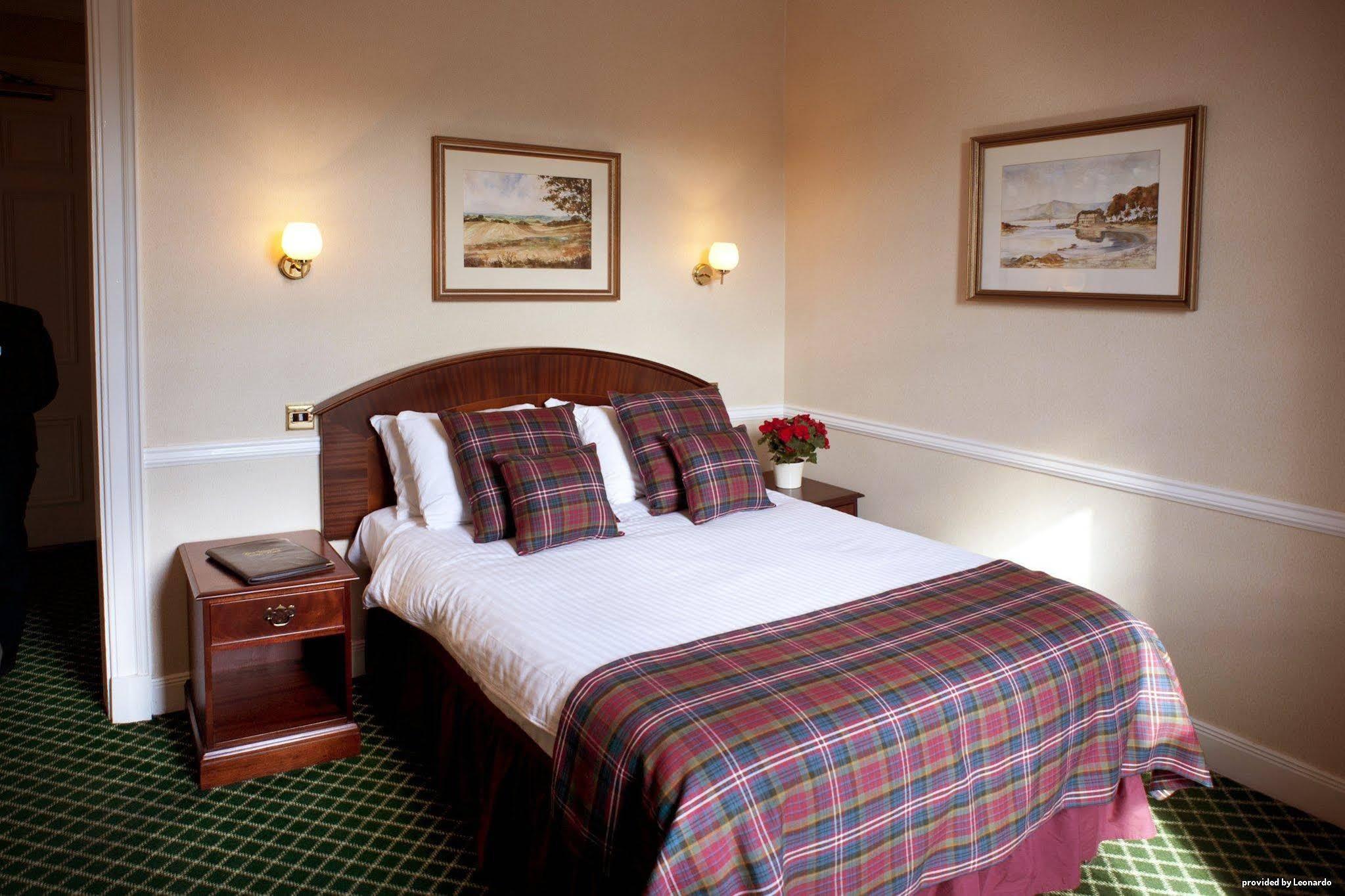 Seaton House Hotel Сейнт Андрюс Екстериор снимка