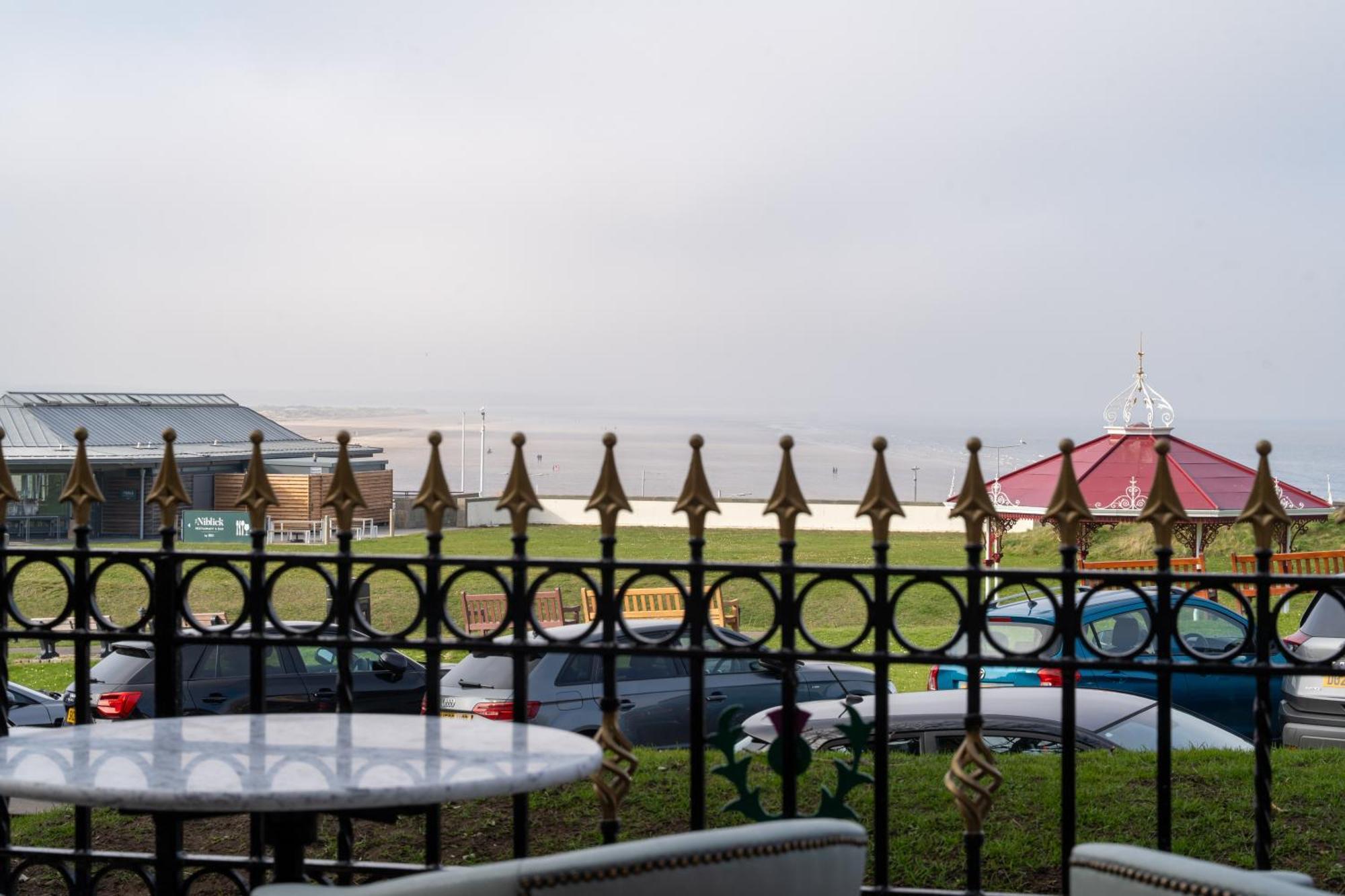 Seaton House Hotel Сейнт Андрюс Екстериор снимка